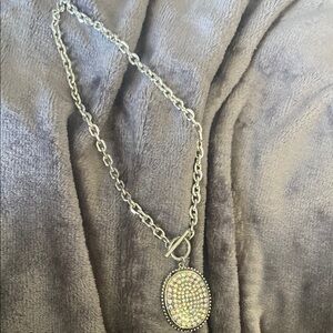 Elegant Silver Pendant Necklace